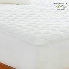 Load image into Gallery viewer, Luxury Super Soft 30cm Deep Quilted Mattress Protector
